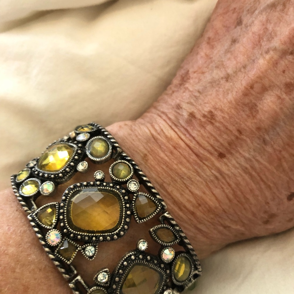 Designer bracelet - Picture 4 of 12
